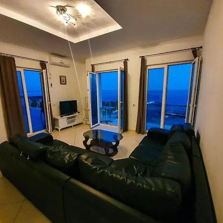 Apartamento Rana E Hedhun Lezhë